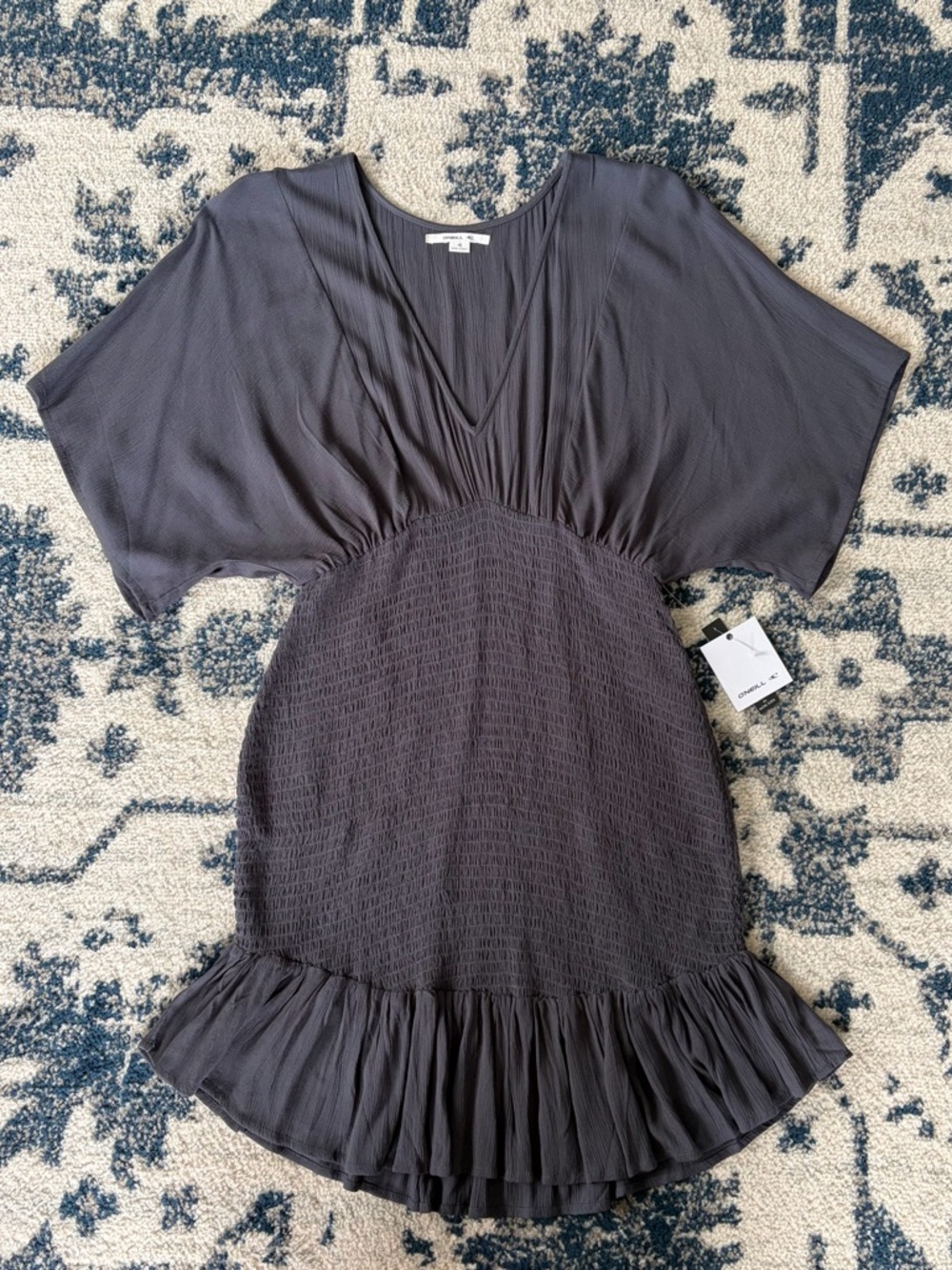 NWT O'Neill Carey Smocked Dress MEDIUM